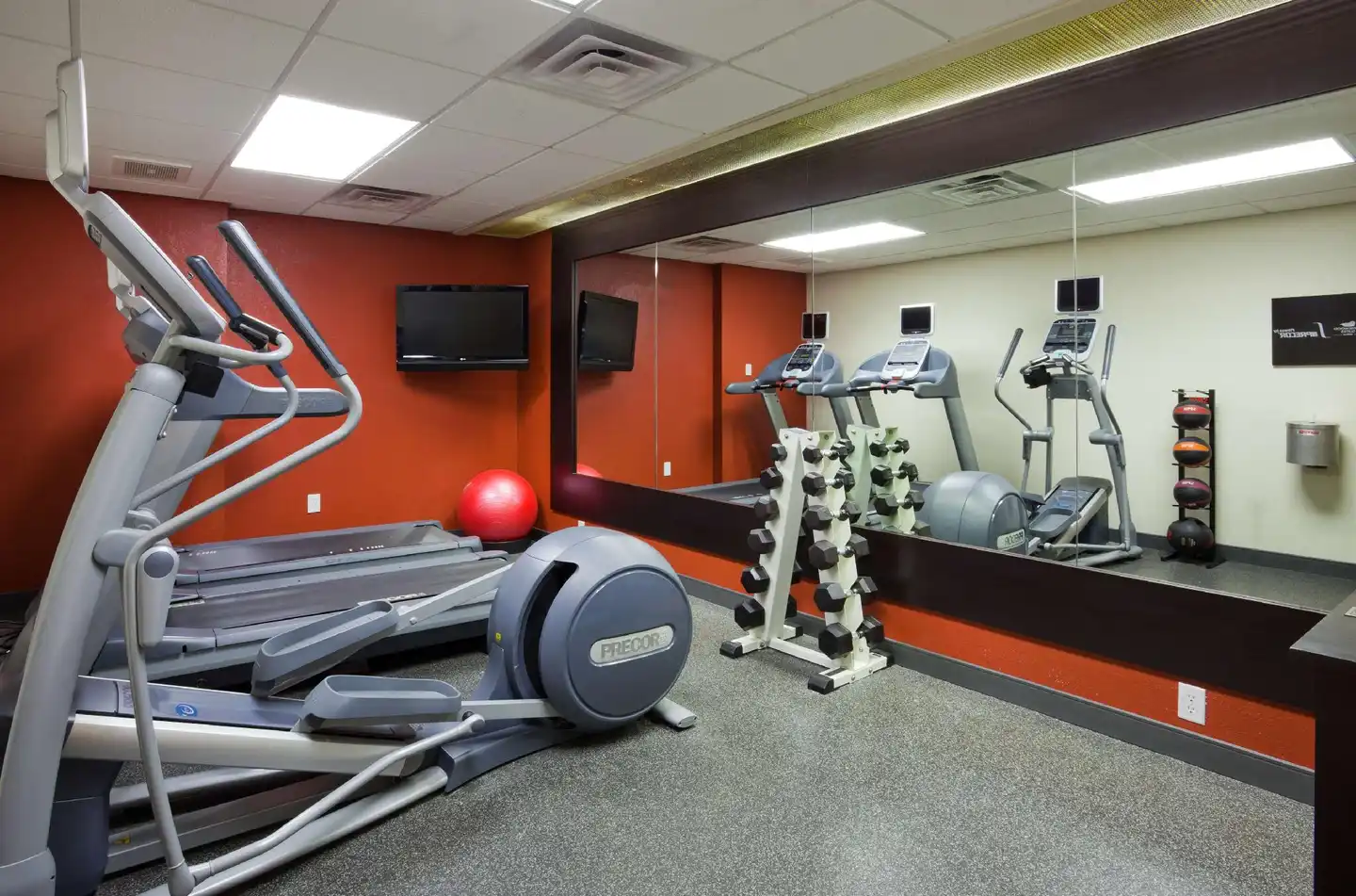 Homewood Suites by Hilton Sioux Falls Sport und Entertainment