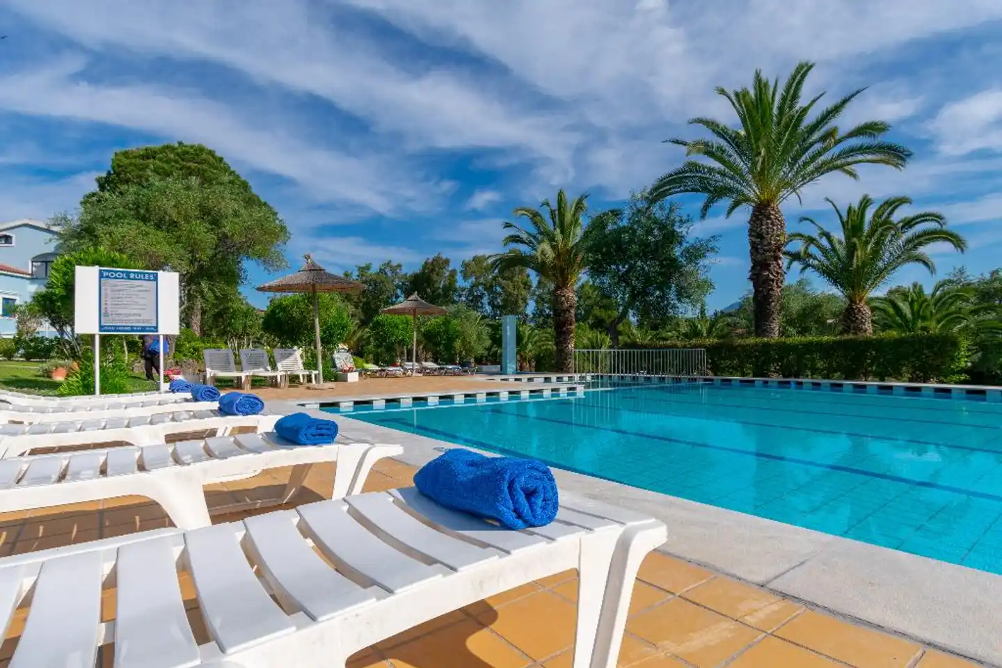 Govino Bay Pool