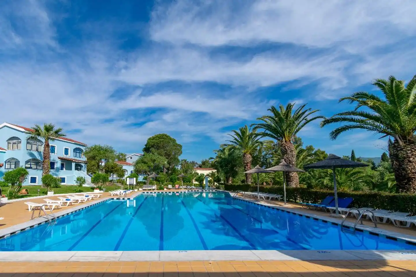 Govino Bay Pool