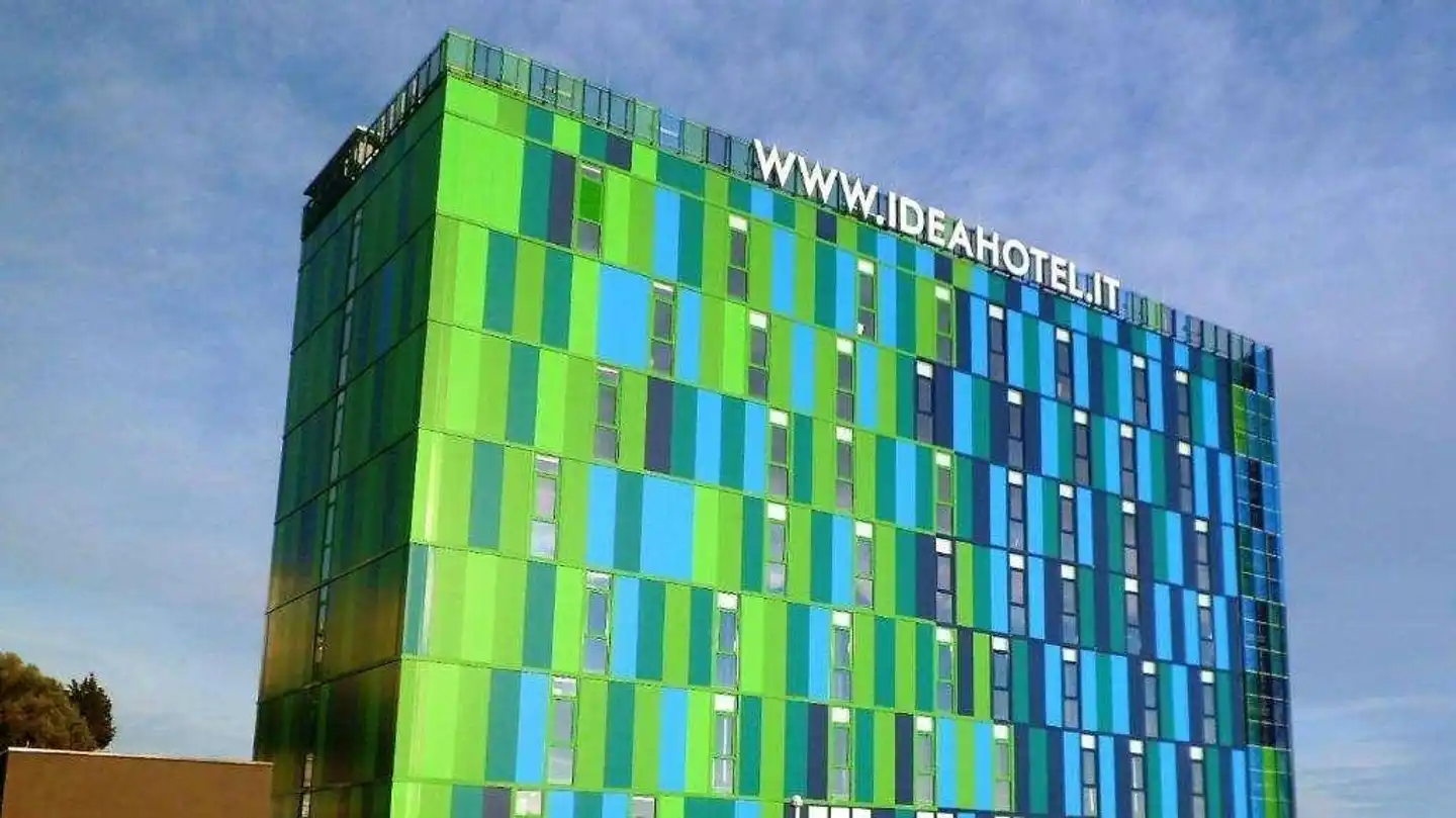 Idea Hotel Plus Savona Aussenansicht