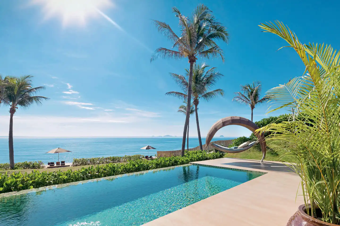 Fusion Resort Cam Ranh Pool