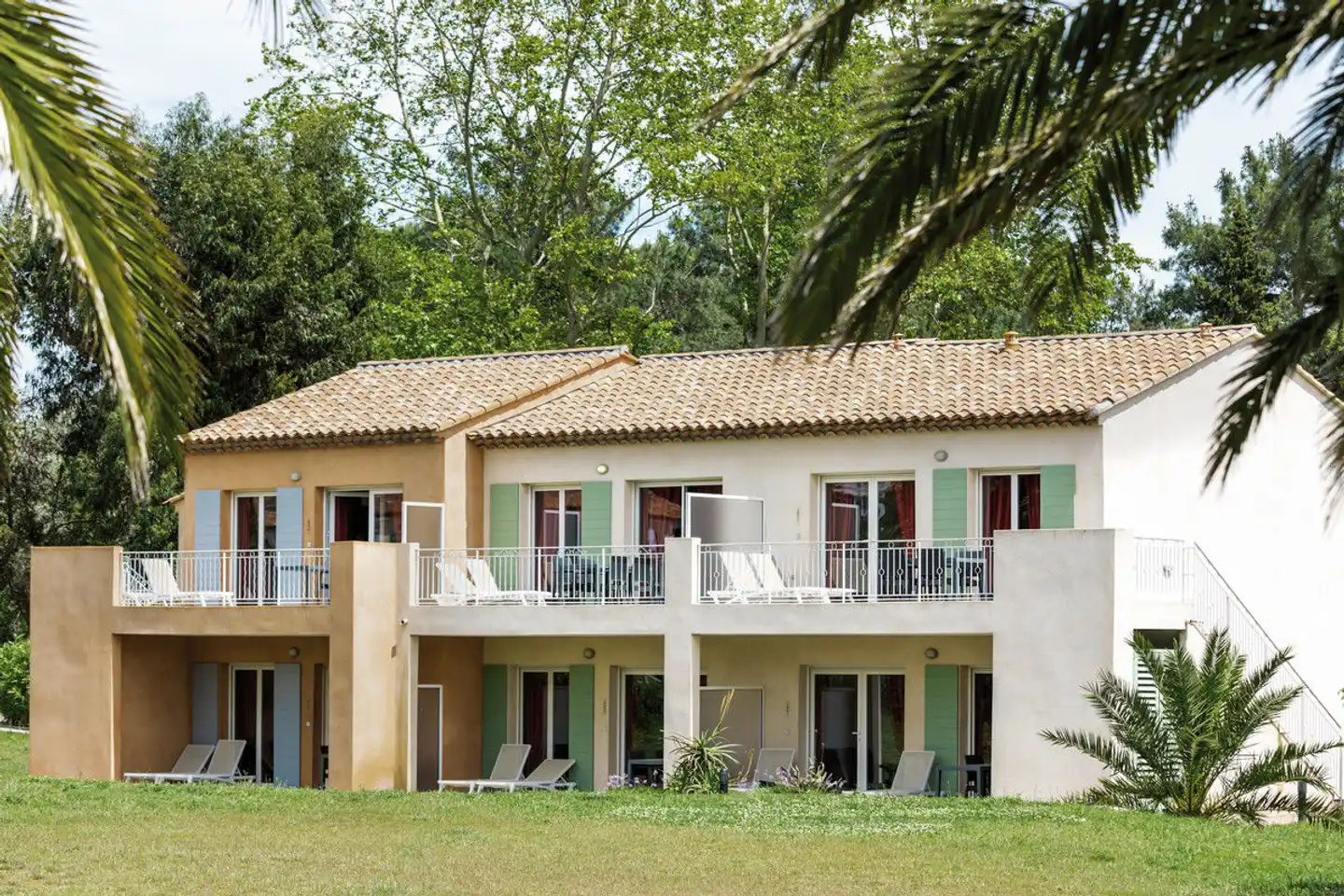 SOWELL RESIDENCES Les Perles de Saint-Tropez Aussenansicht