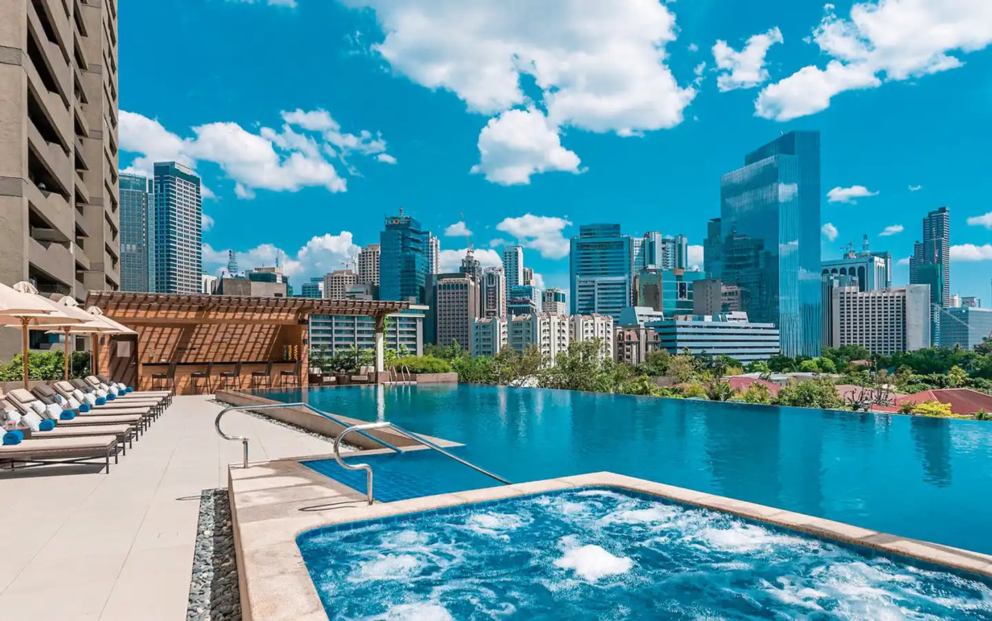Discovery Primea Manila Pool