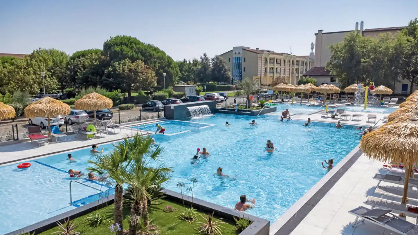 Villaggio La Quercia Pool