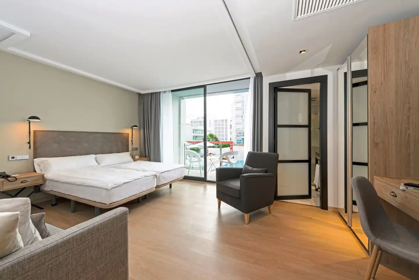 Kyrat Amàrac Suites Wohnbeispiel