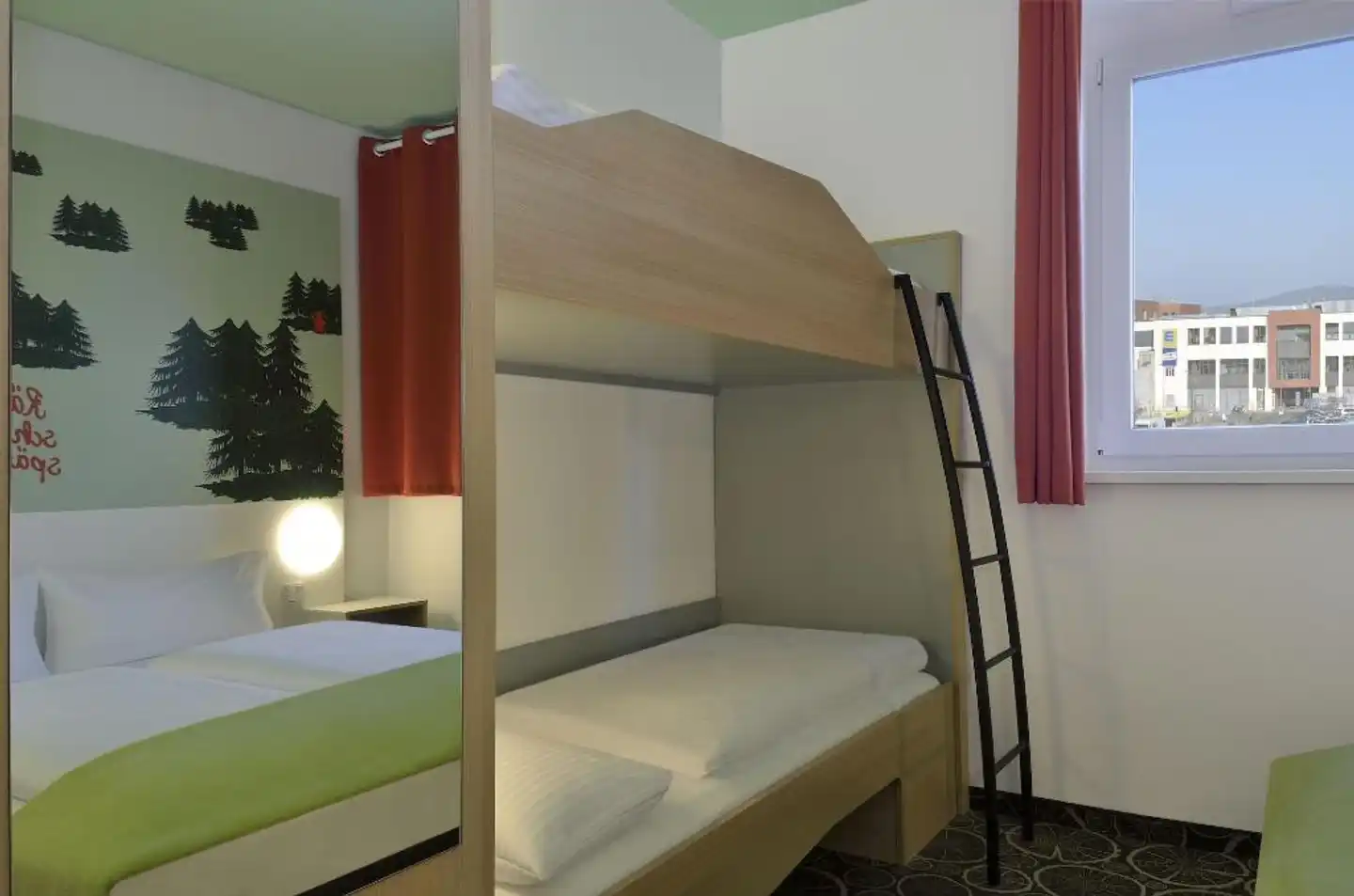 B&B Hotel Aschaffenburg Wohnbeispiel