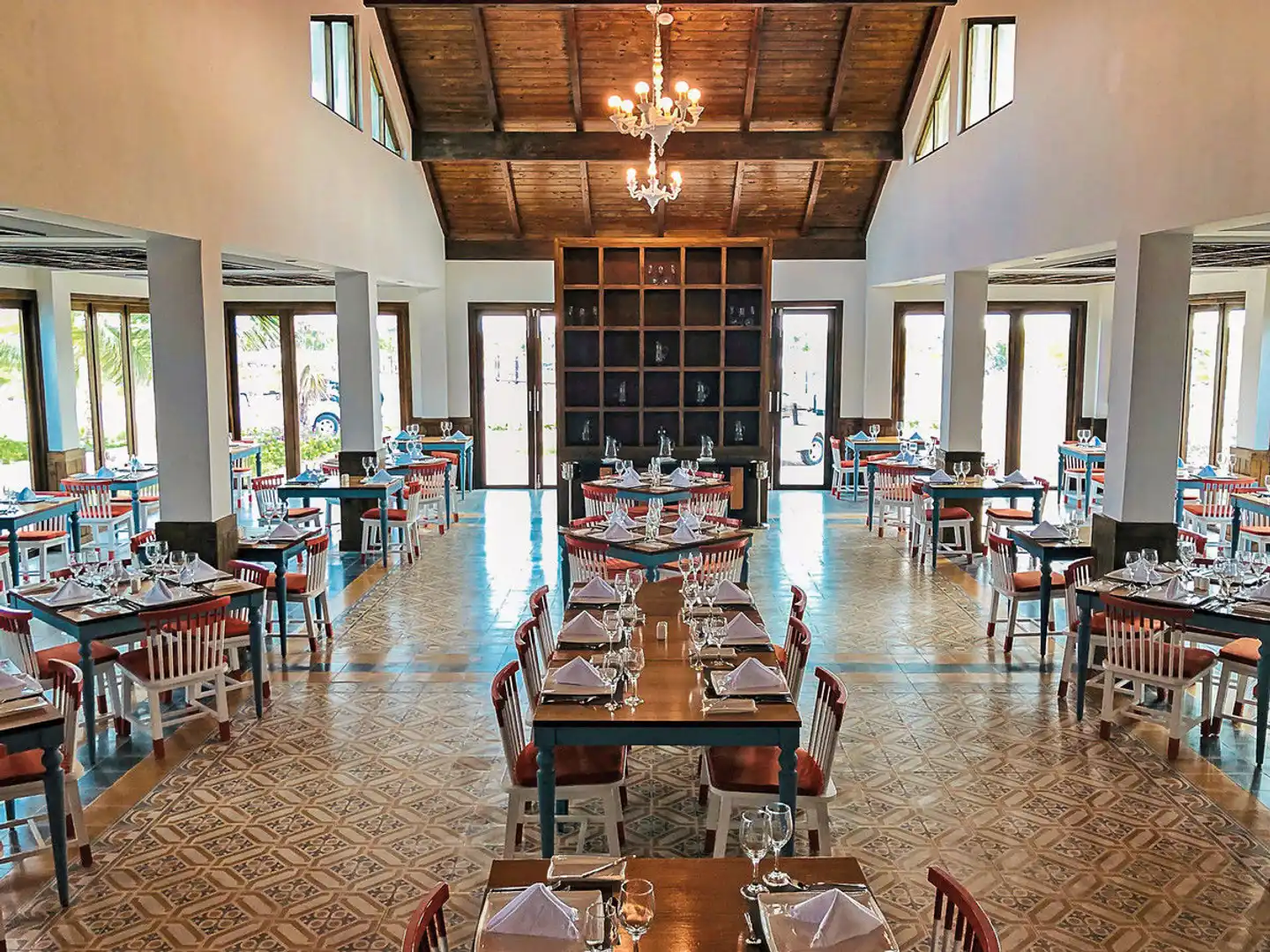 Valentin Cayo Cruz Restaurant