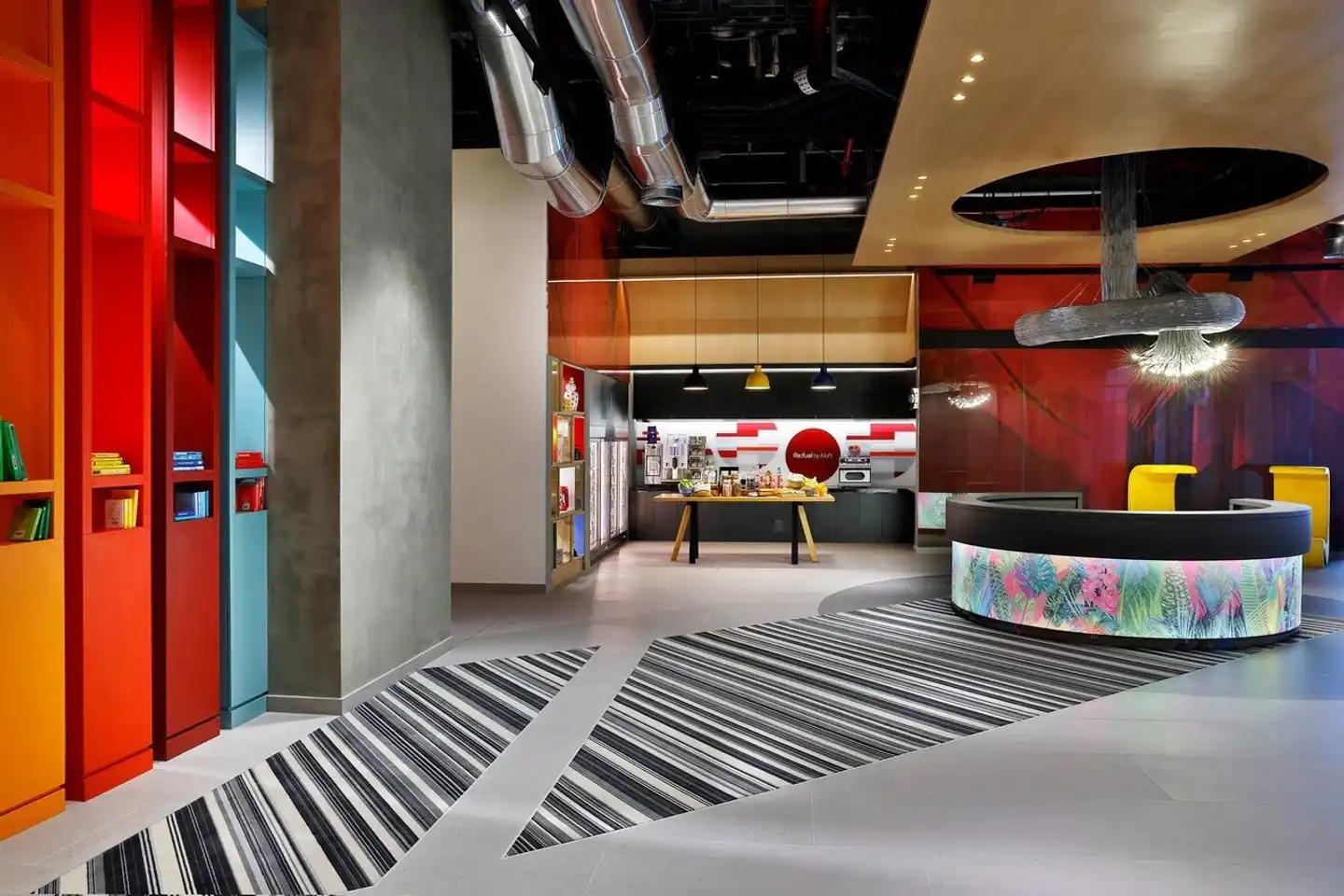 Aloft Al Mina, Dubai Lobby