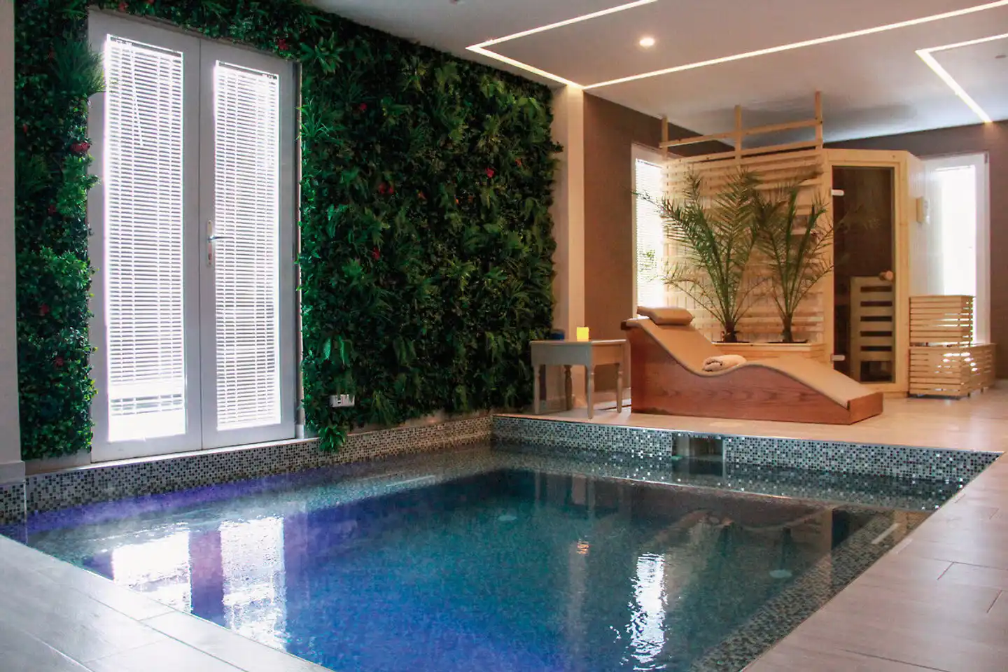 Flower Hotel Wellness