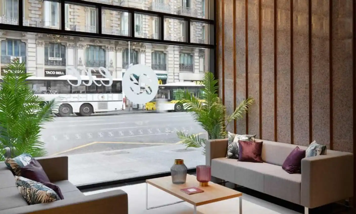 Exe Plaza Catalunya Lobby