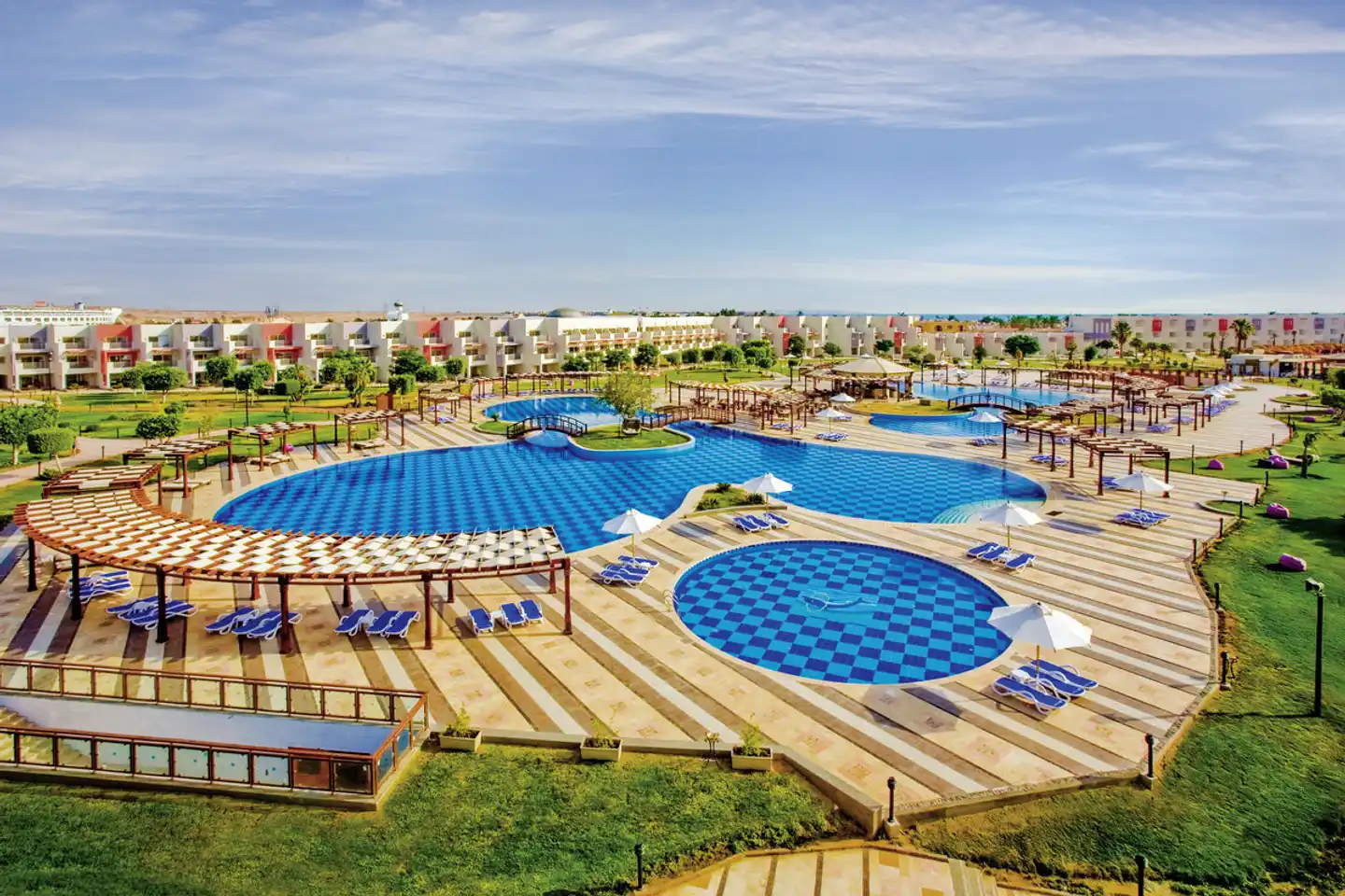 Sunrise Crystal Bay Resort - Grand Select - Pool