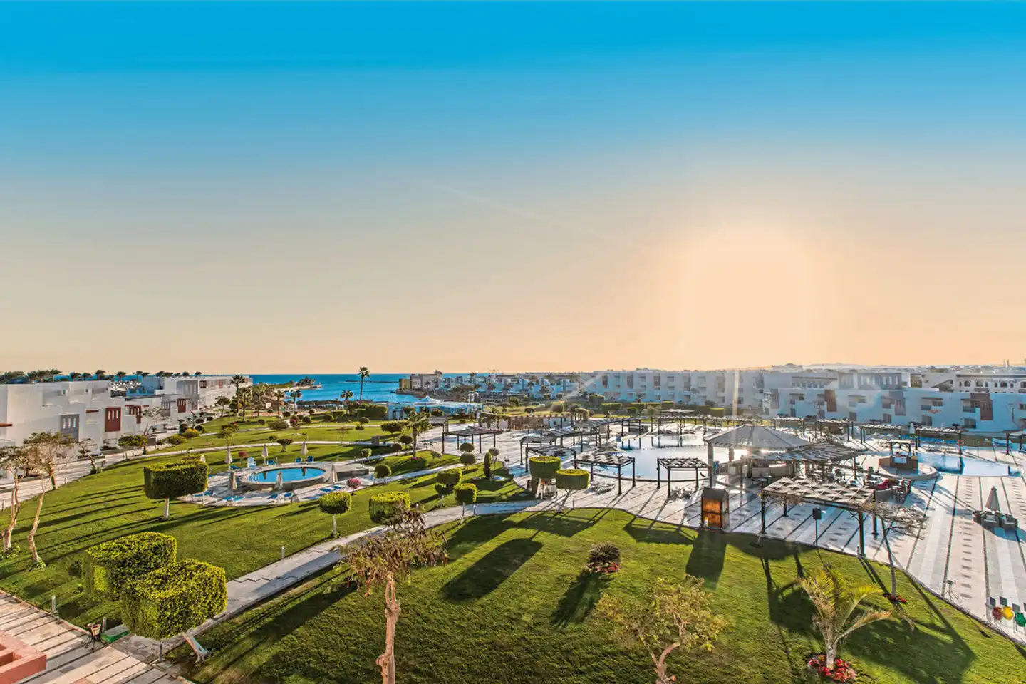 Sunrise Crystal Bay Resort - Grand Select - Landschaft