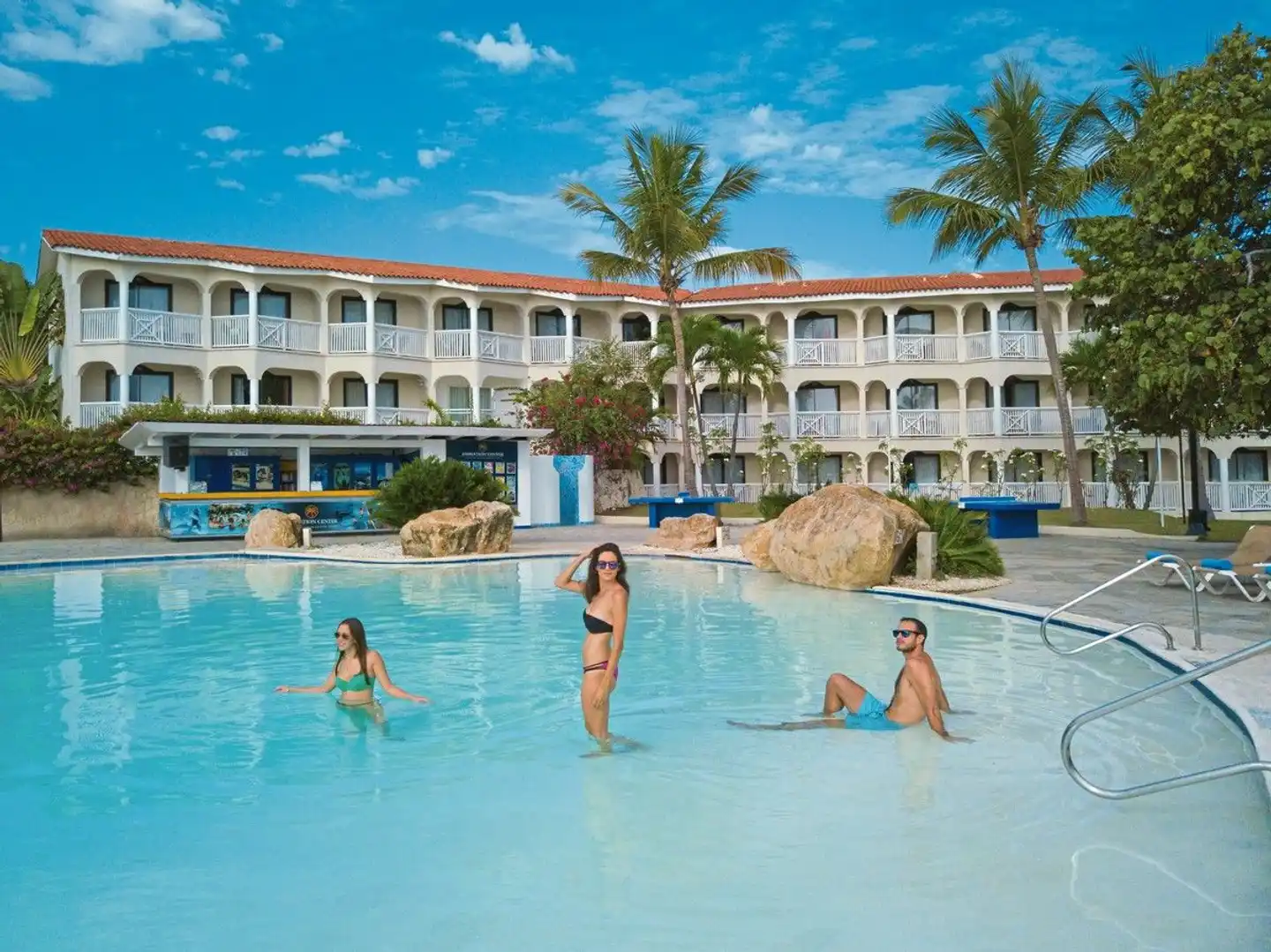 Lifestyle Tropical Beach Resort & Spa Pool