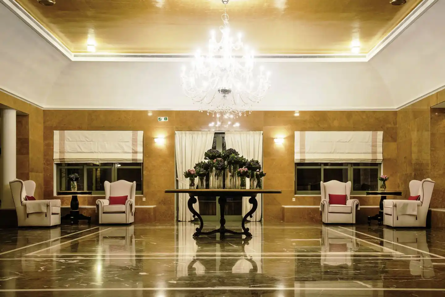 Bella Beach Lobby