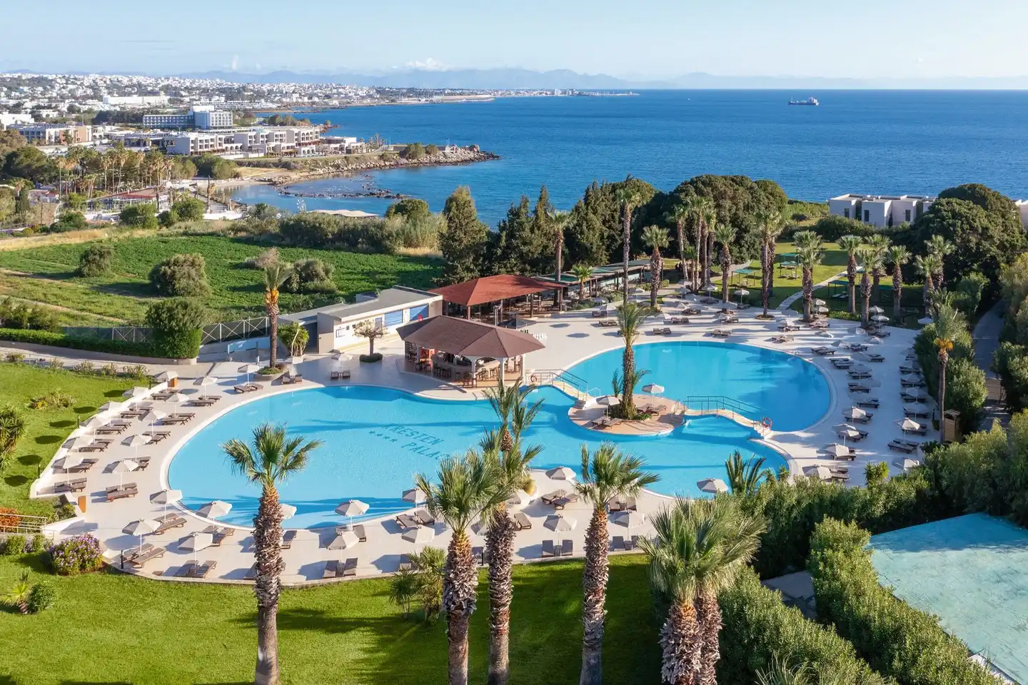 Kresten Palace Hotel Pool