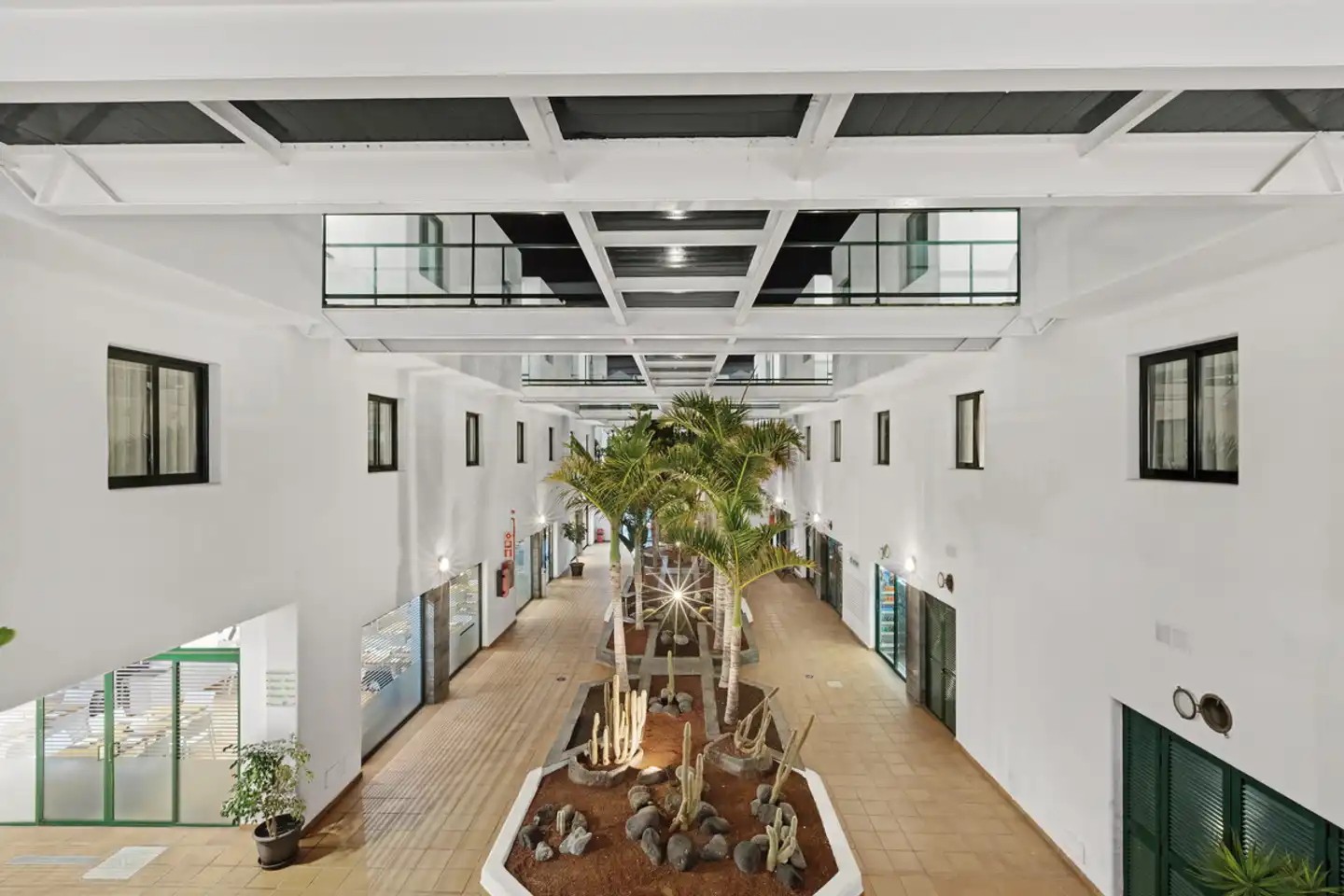 THB Flora Lobby