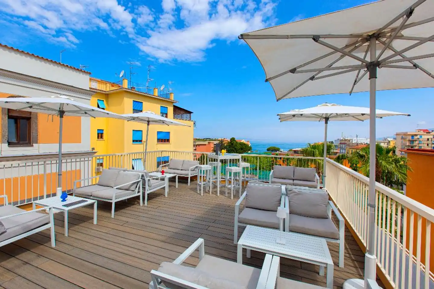 Michelangelo Terrasse