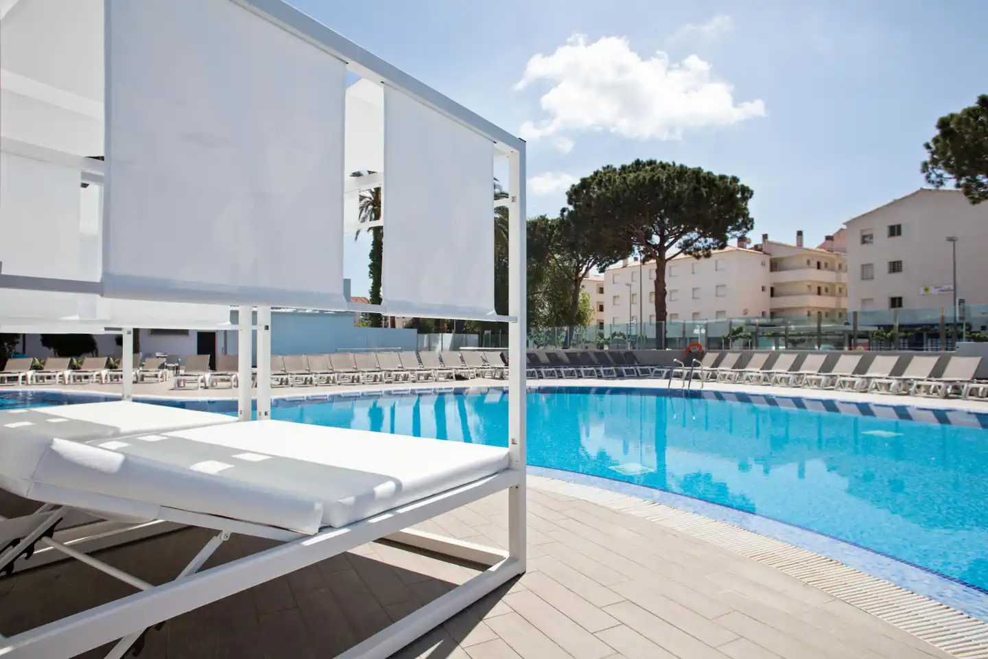 Best Cambrils Pool