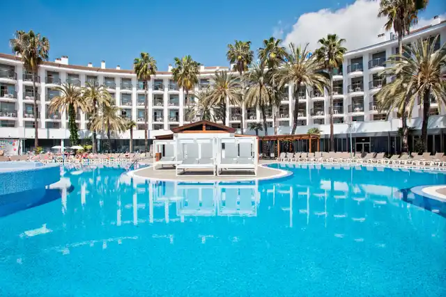 Best Cambrils Pool