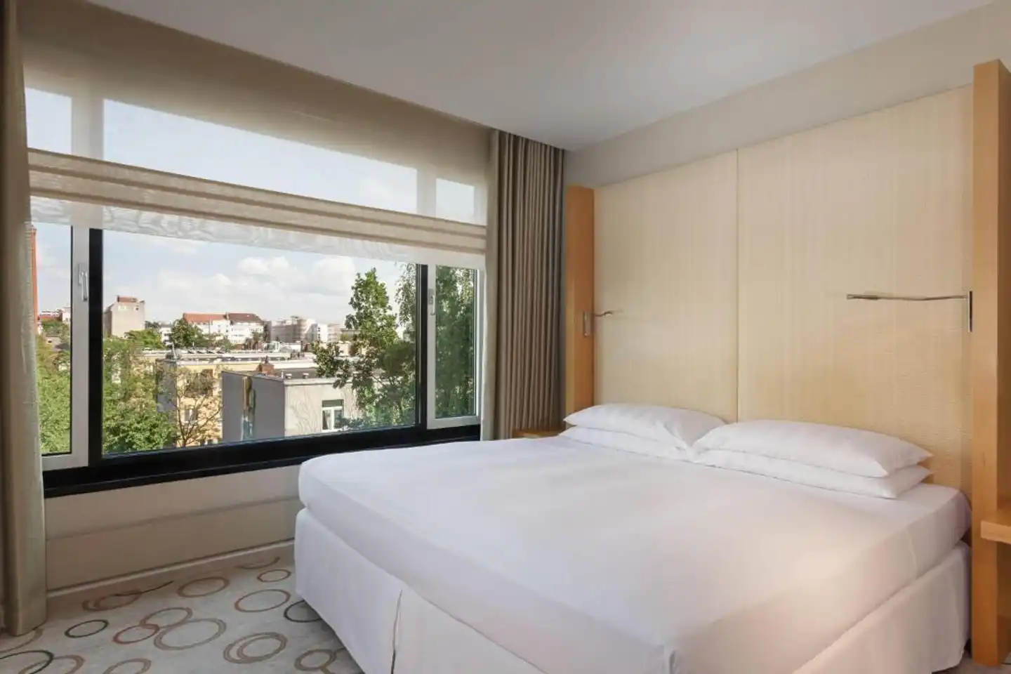 Sheraton Berlin Grand Hotel Esplanade Wohnbeispiel