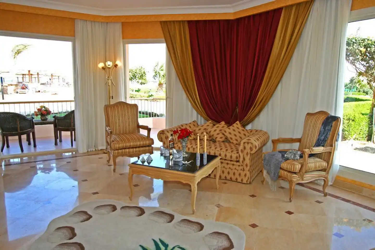Sea Star Beau Rivage Hotel Wohnbeispiel