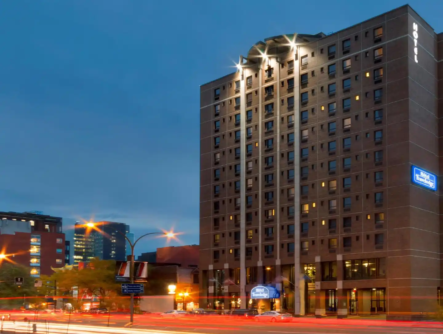 Travelodge Hotel by Wyndham Montreal Centre Aussenansicht