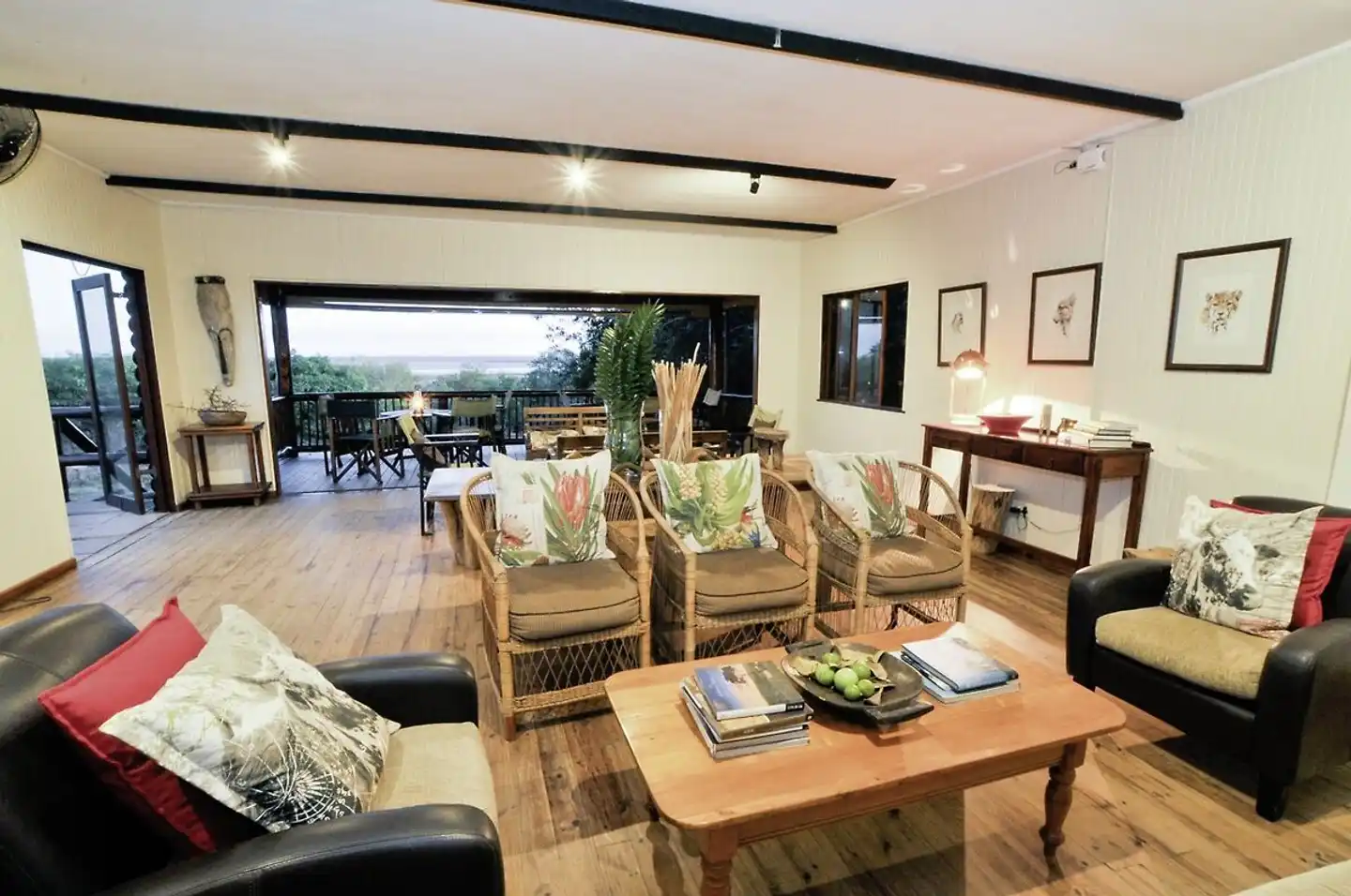 Hluhluwe River Lodge Lobby