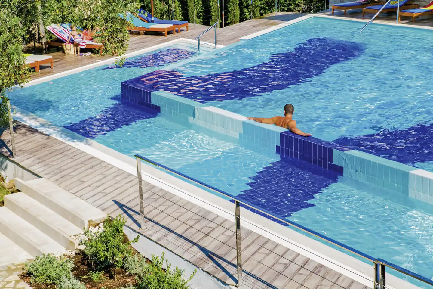Castellastva Pool