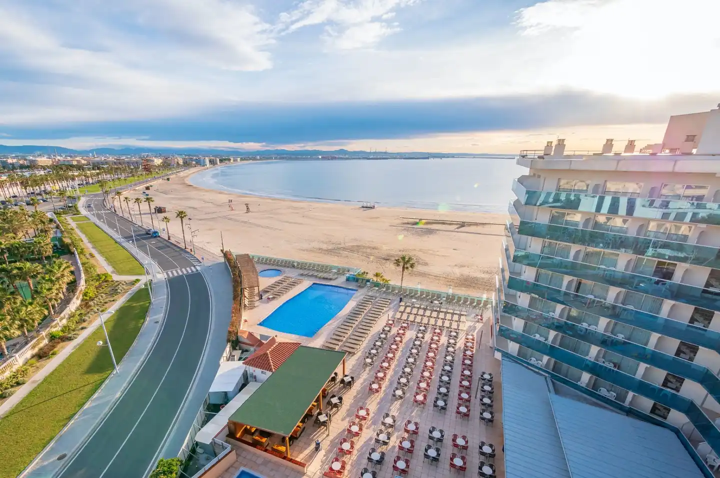 Golden Donaire Beach Terrasse