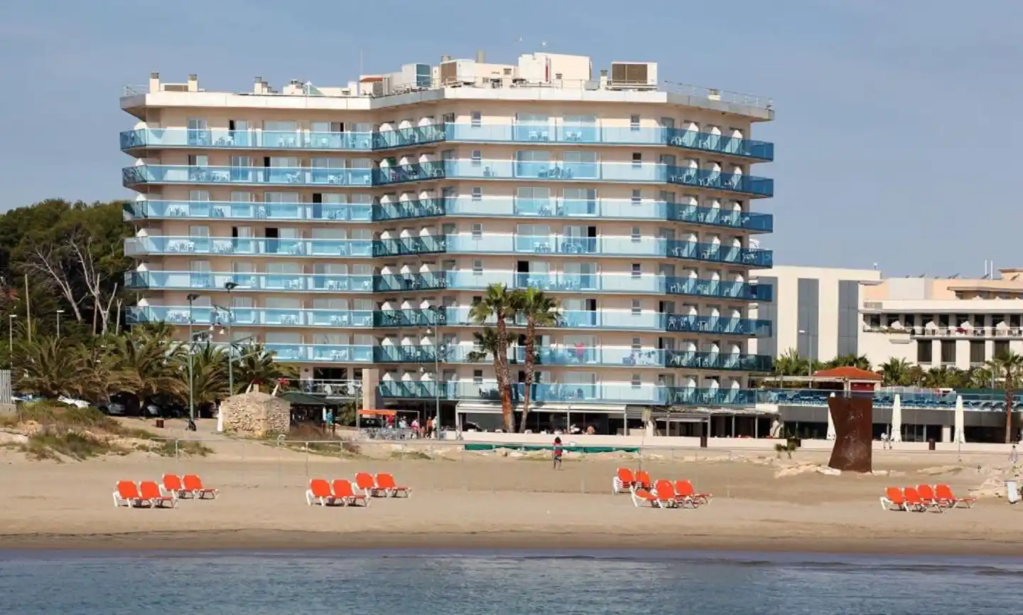 Golden Donaire Beach Aussenansicht