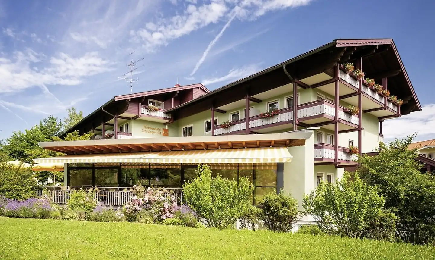 Thermenhotel Ströbinger Hof Aussenansicht