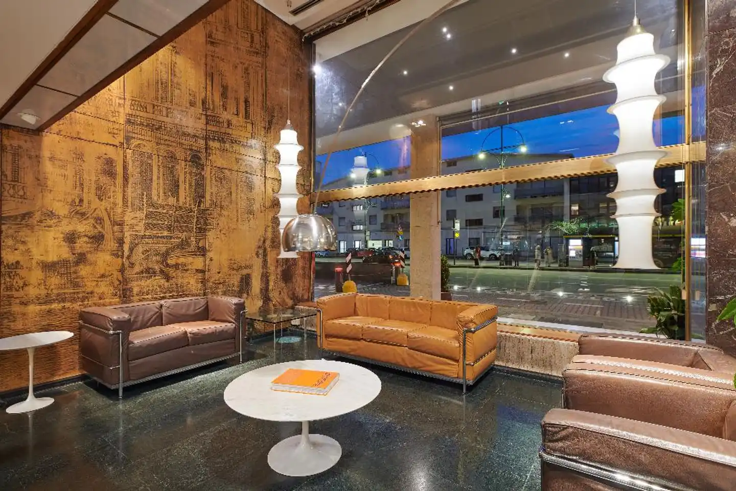 Plaza Lobby