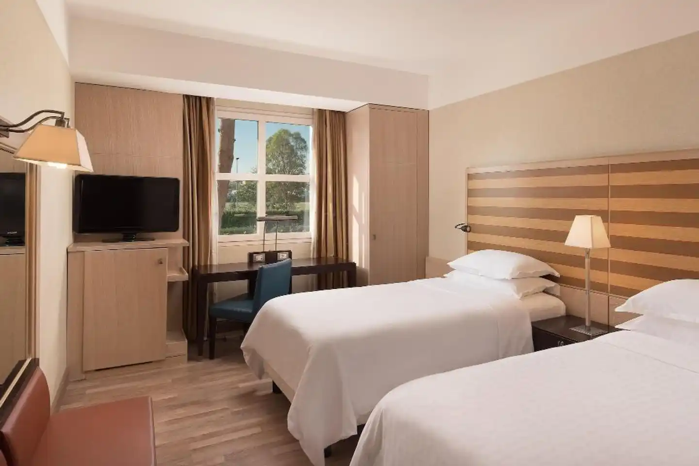 Sheraton Parco de' Medici Rome Hotel Wohnbeispiel