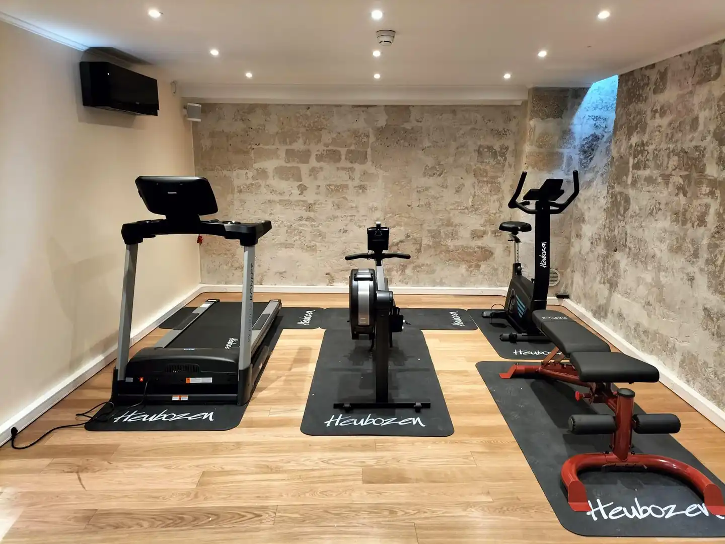 Peyris Opera Sport und Entertainment
