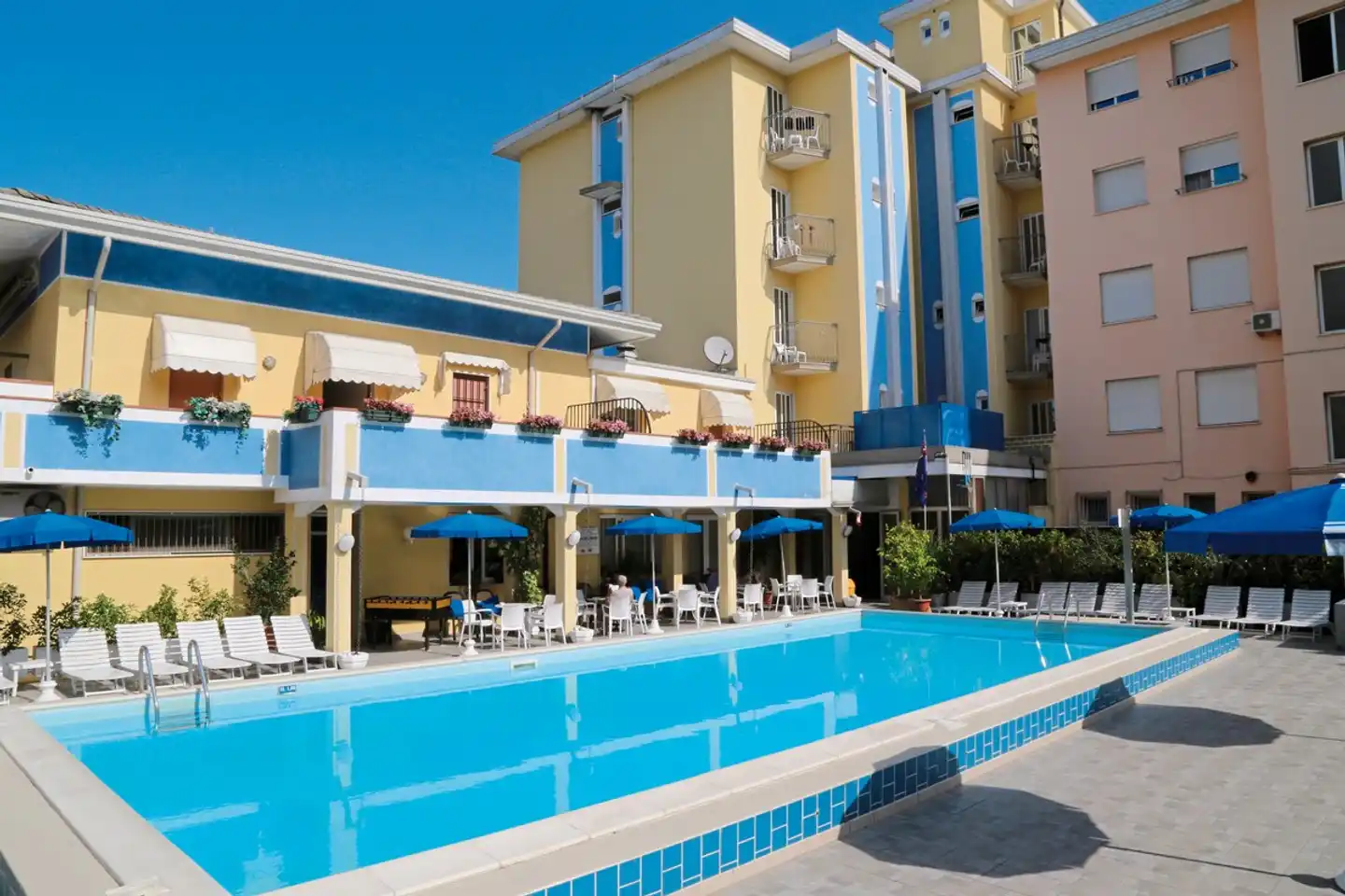 Portofino Pool