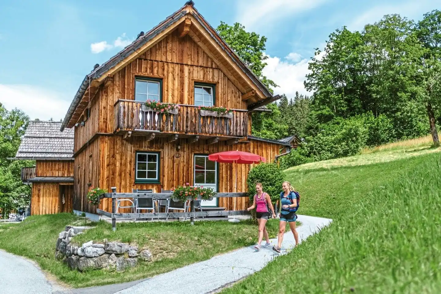 AlpenParks Hagan Lodge Aussenansicht