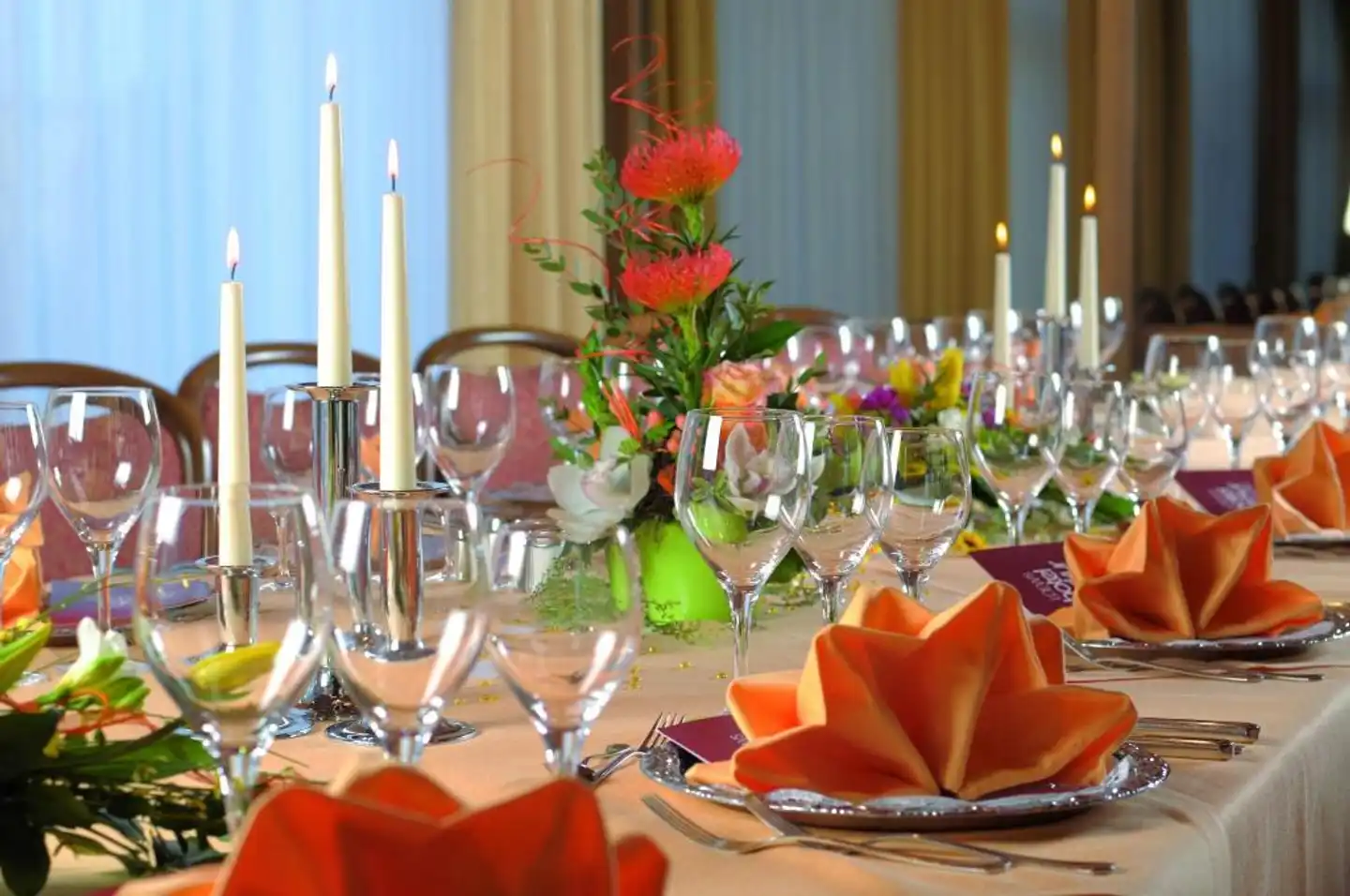 Loew's Merkur Restaurant