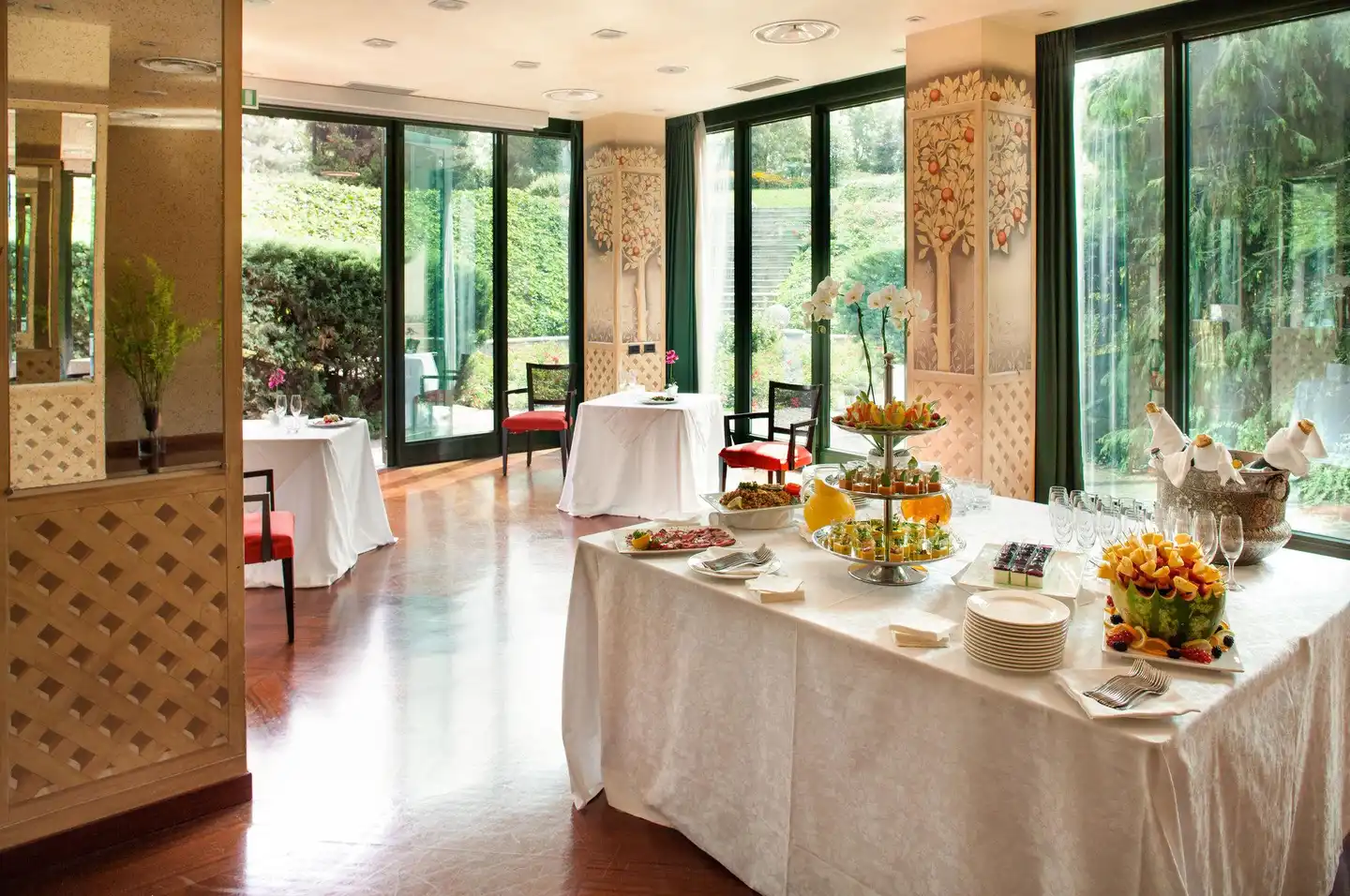 Cosmo Hotel Torri Restaurant
