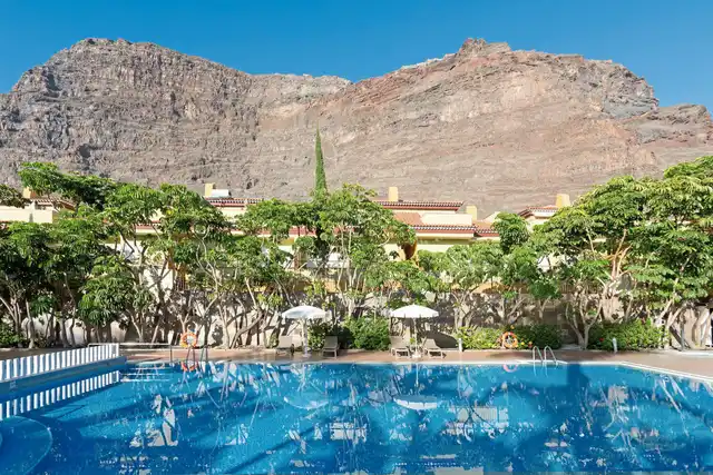 Residencial El Llano Pool