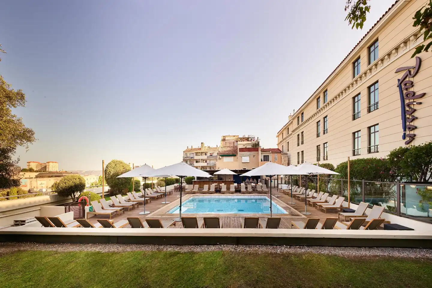 Radisson Blu Marseille Vieux Port Aussenansicht