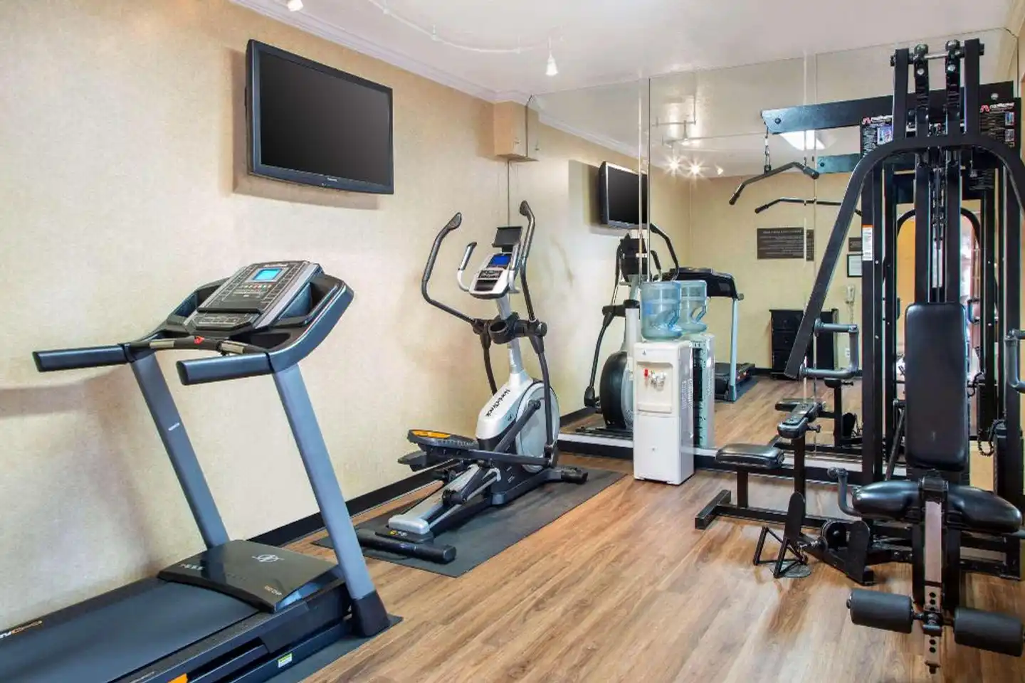 Comfort Inn & Suites San Francisco Airport North Sport und Entertainment