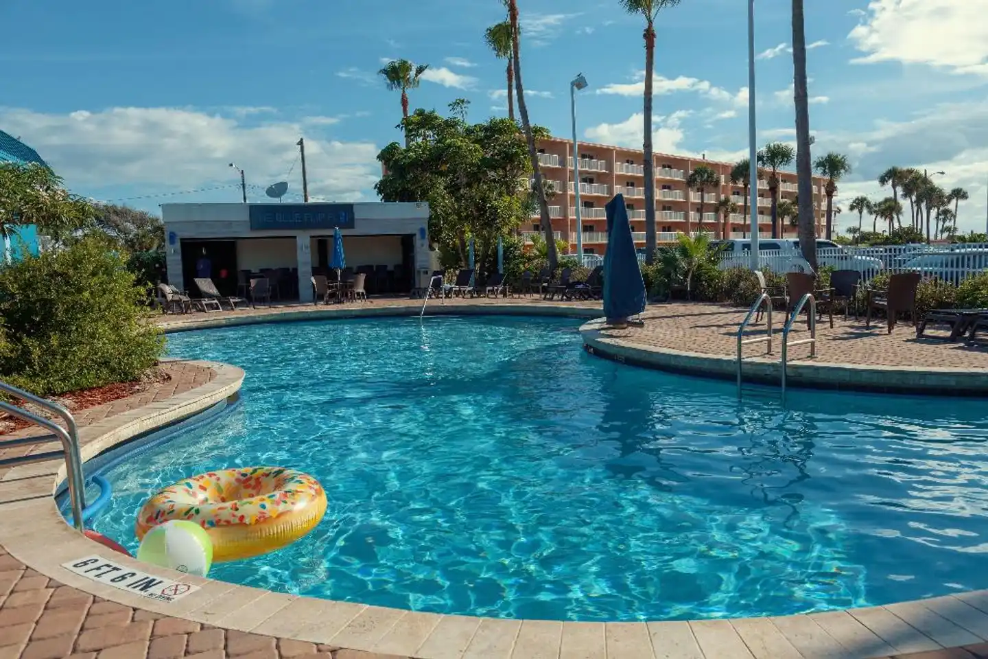 Best Western Cocoa Beach Hotel & Suites Pool