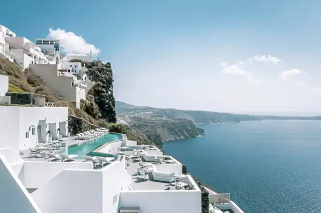 Grace Hotel, Auberge Resorts Collection Aussenansicht