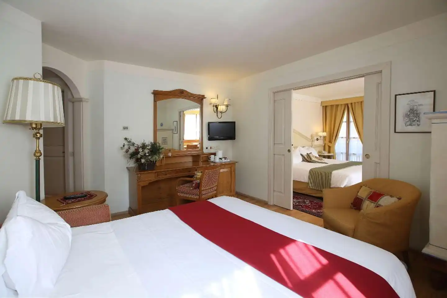 Alpen Suite Hotel Wohnbeispiel