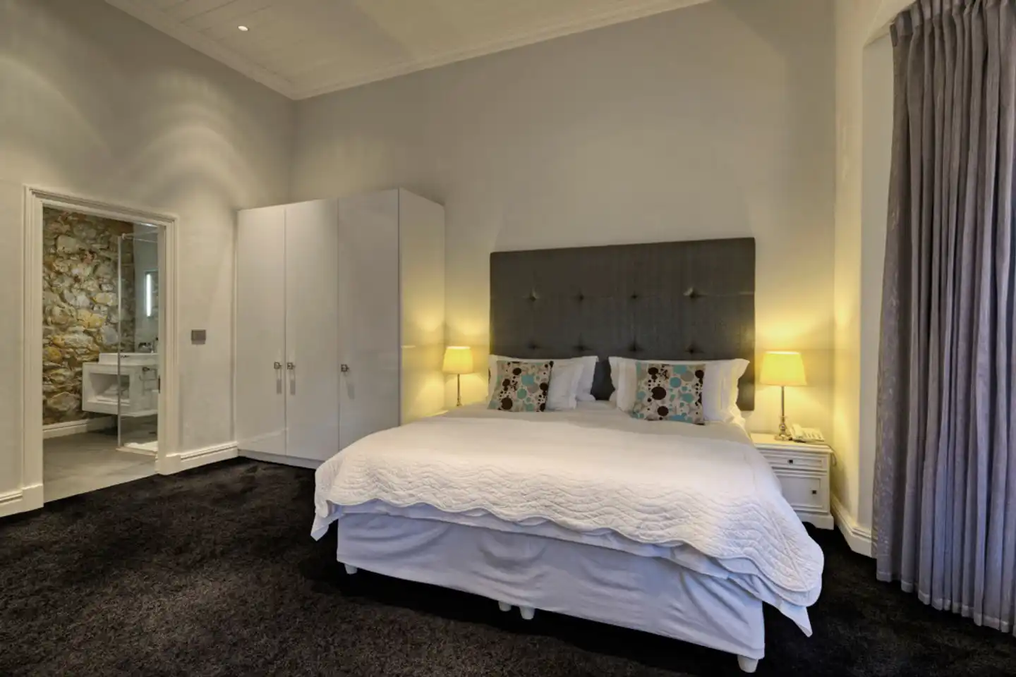 The Three Boutique Hotel Wohnbeispiel