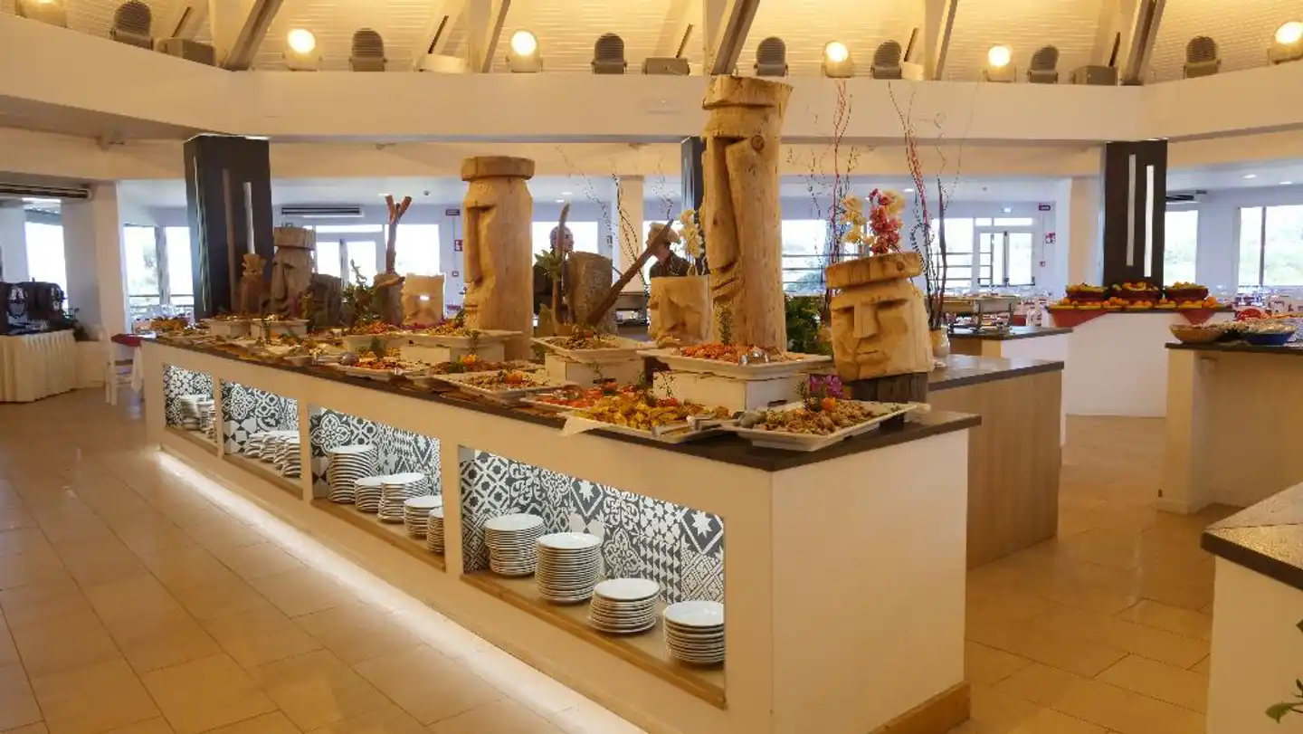 Club Esse Cala Bitta Restaurant