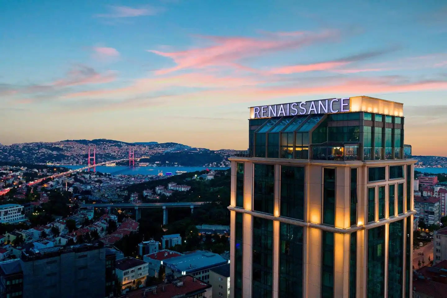 Renaissance Istanbul Polat Bosphorus Hotel Terrasse