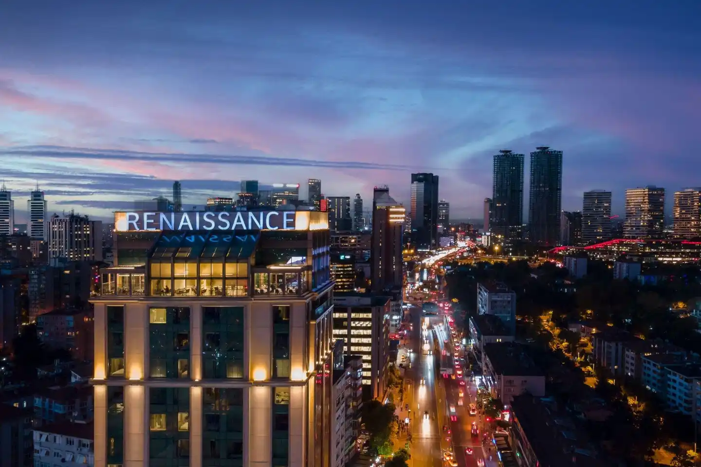 Renaissance Istanbul Polat Bosphorus Hotel Aussenansicht