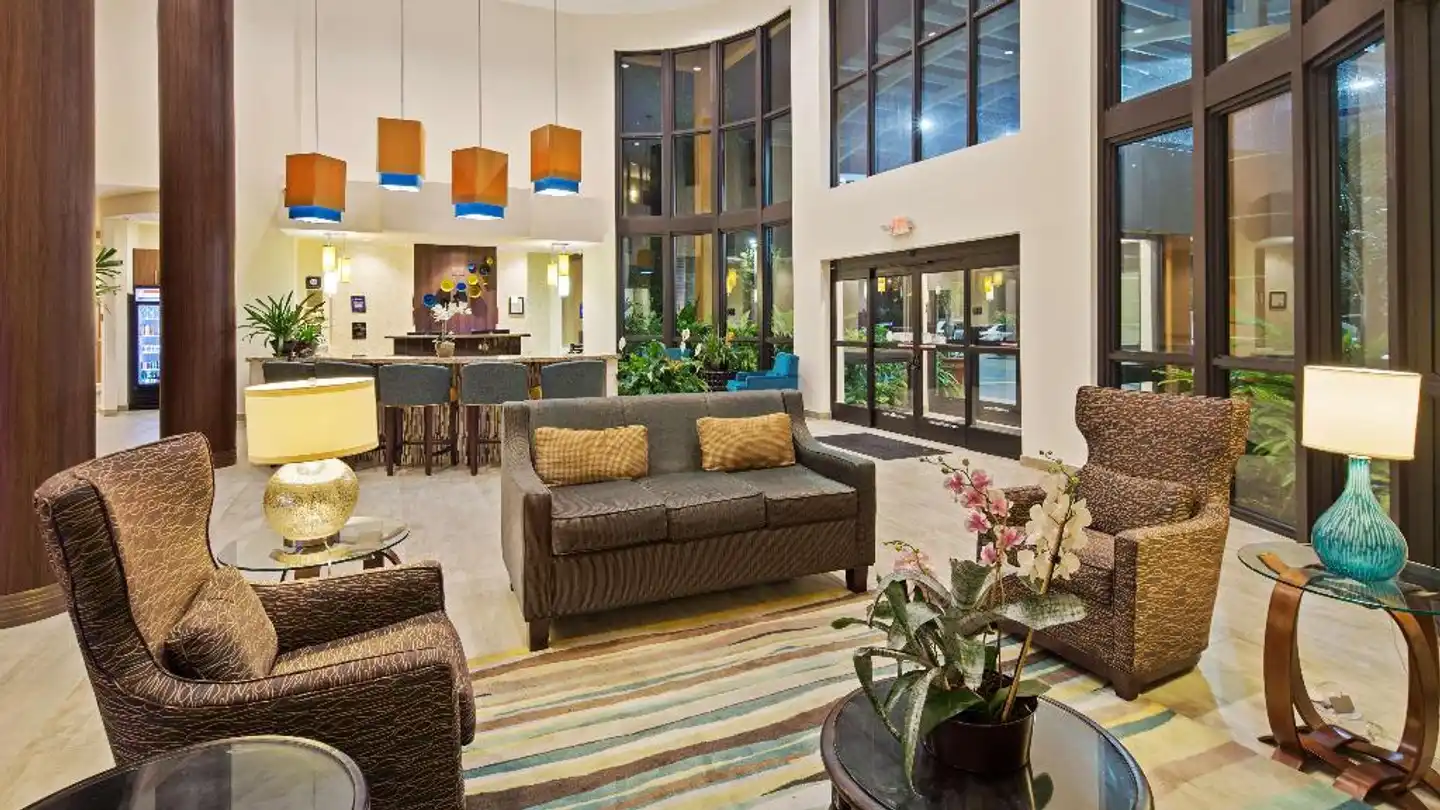 Best Western Plus Kendall Airport Hotel & Suites Lobby