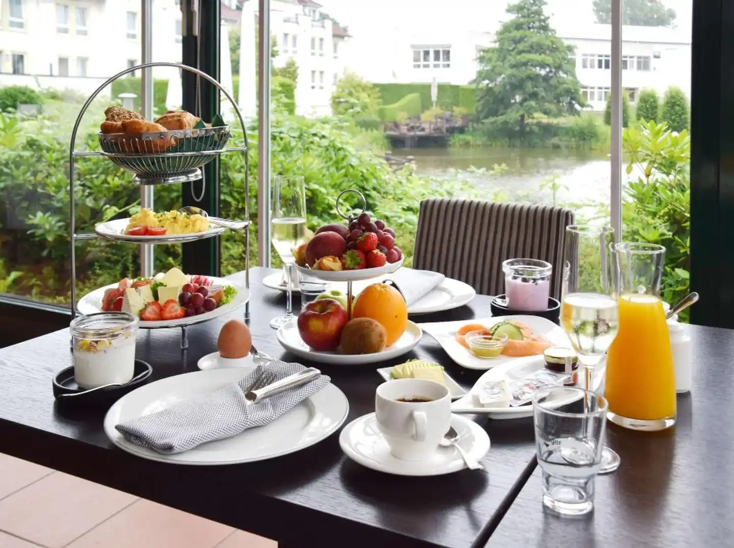 Court Hotel Restaurant